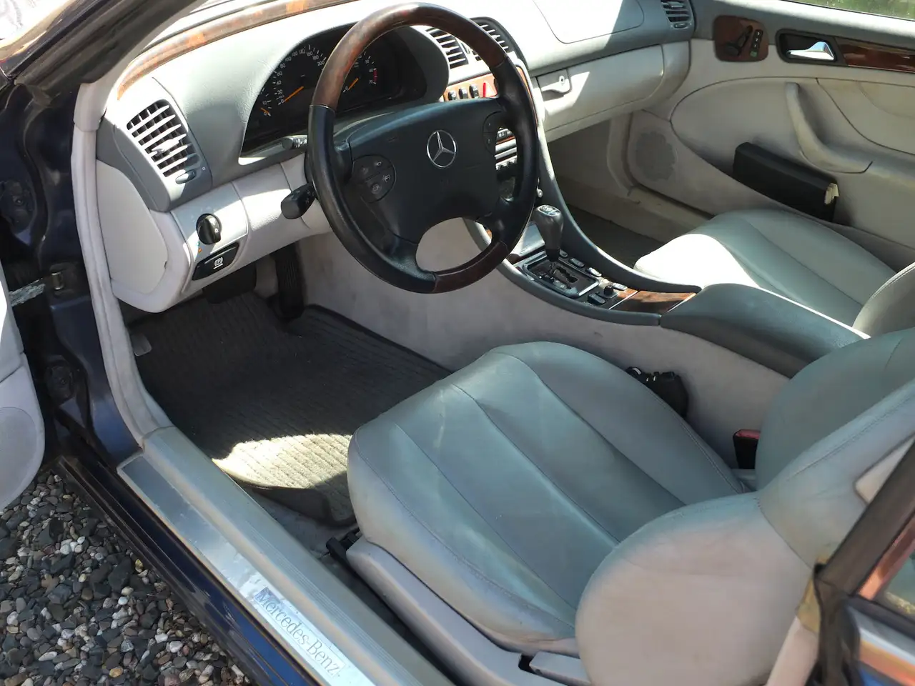 Mercedes-Benz CLK 320 ELEGANCE LEDER COMAND KLIMAAUTOMATIK, foto 4