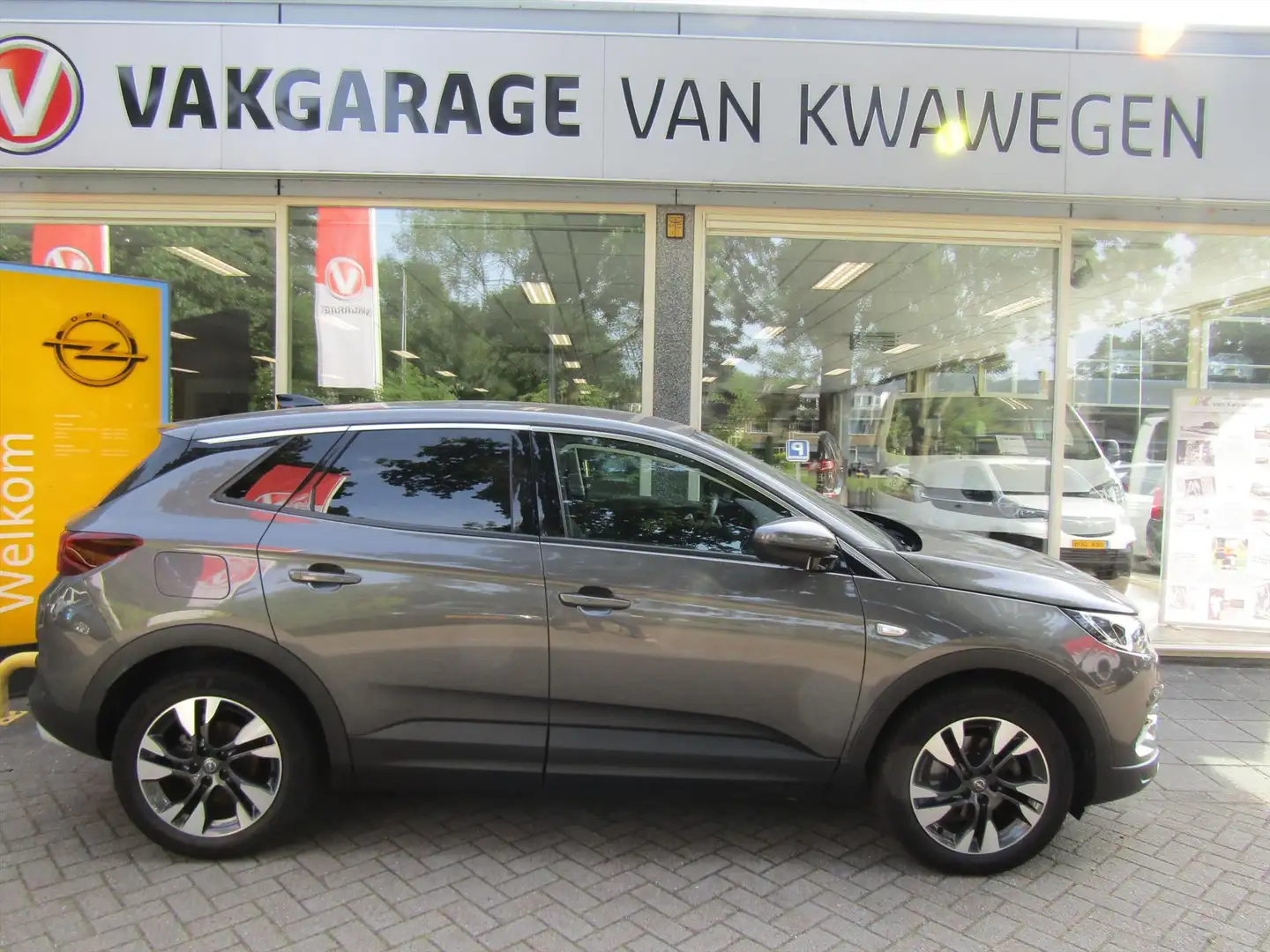 Opel Grandland X TURBO AUTOMAAT EXECUTIVE NAVI ECC TREKH Gris - 2