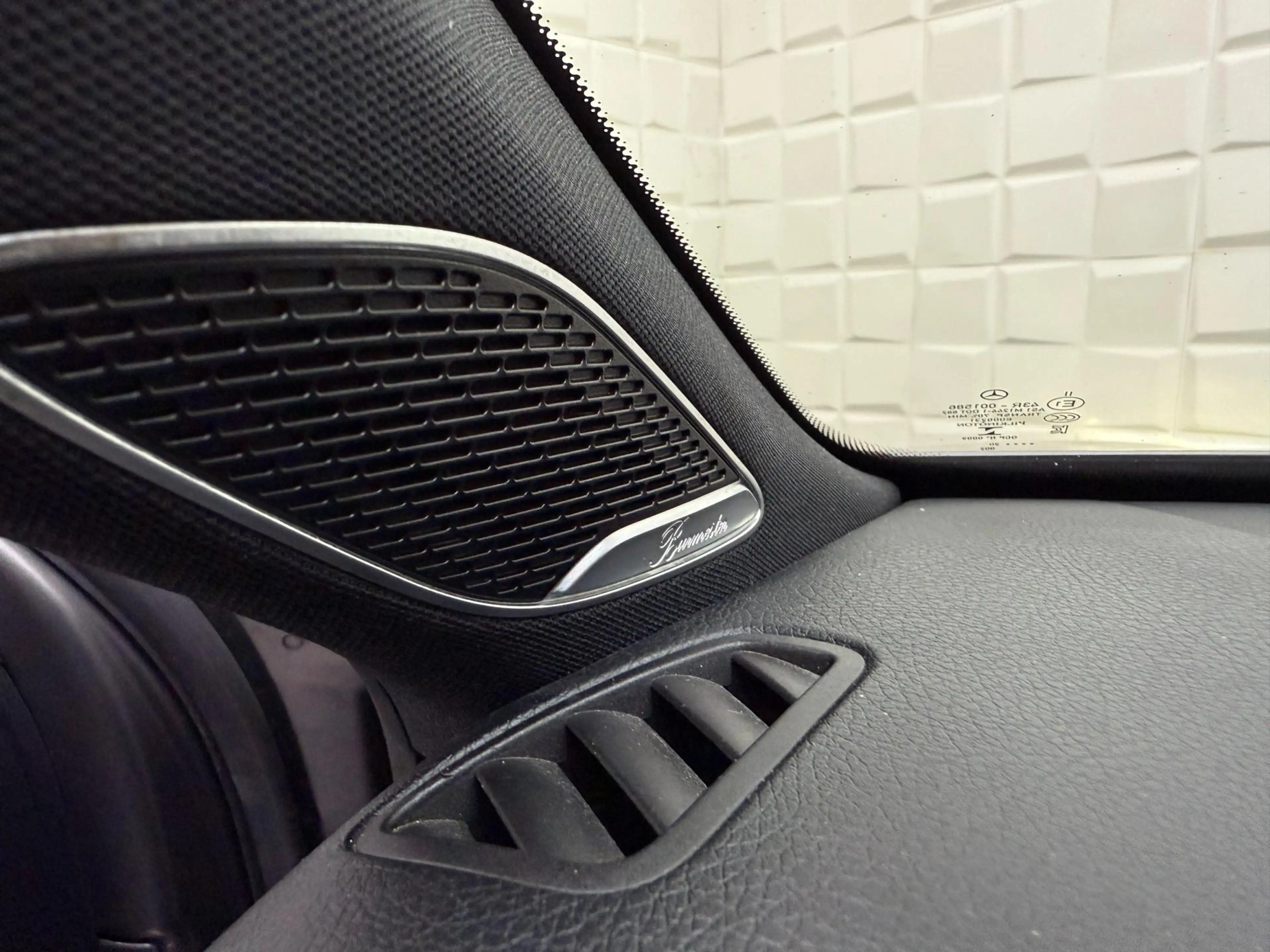 Mercedes-Benz A 45 AMG S 4MATIC+ Edition 1 PANO — photo 15