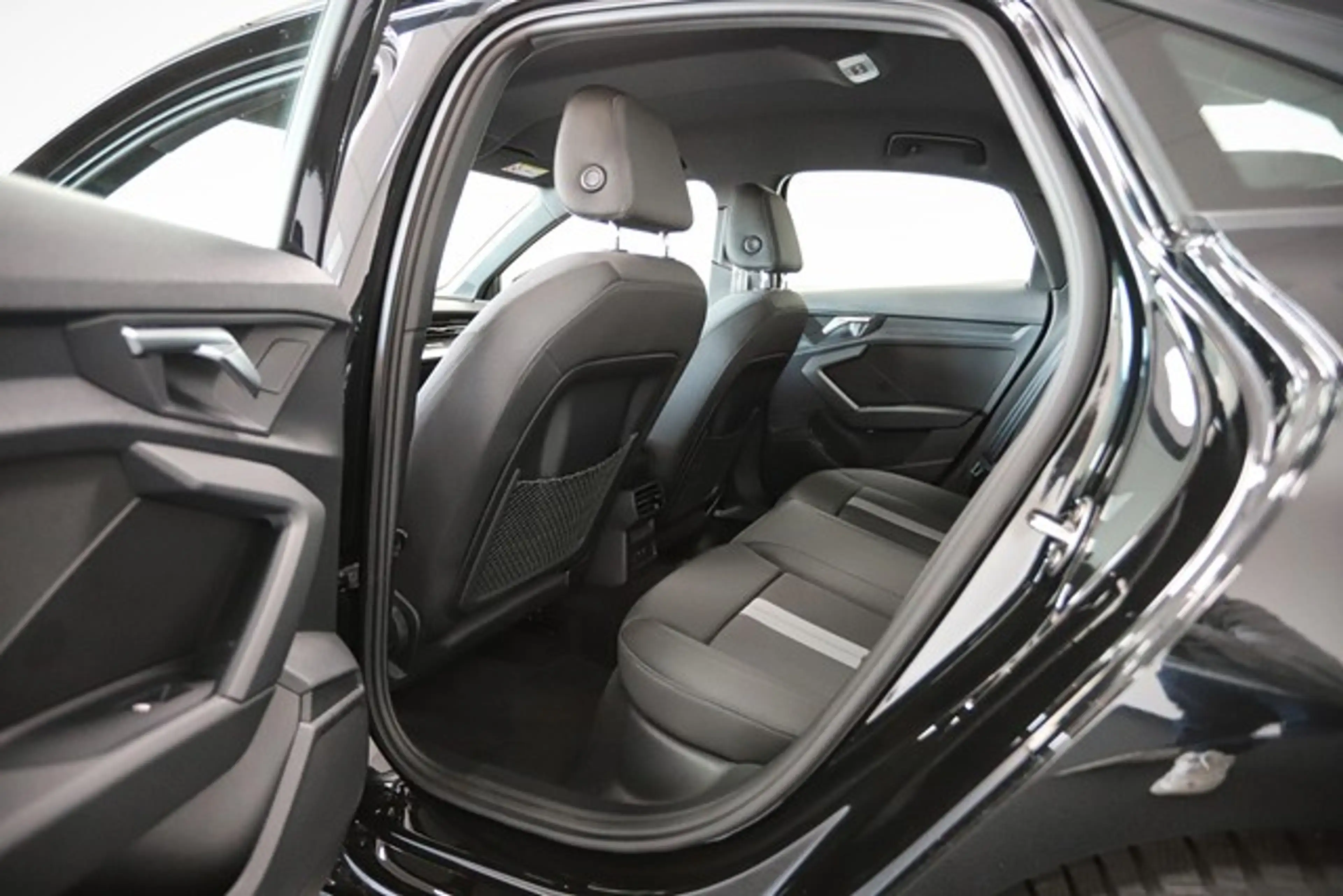 Audi A3 Limousine S line NAVI VIRT. COCKP GRA VERKEHRSZ... — photo 21