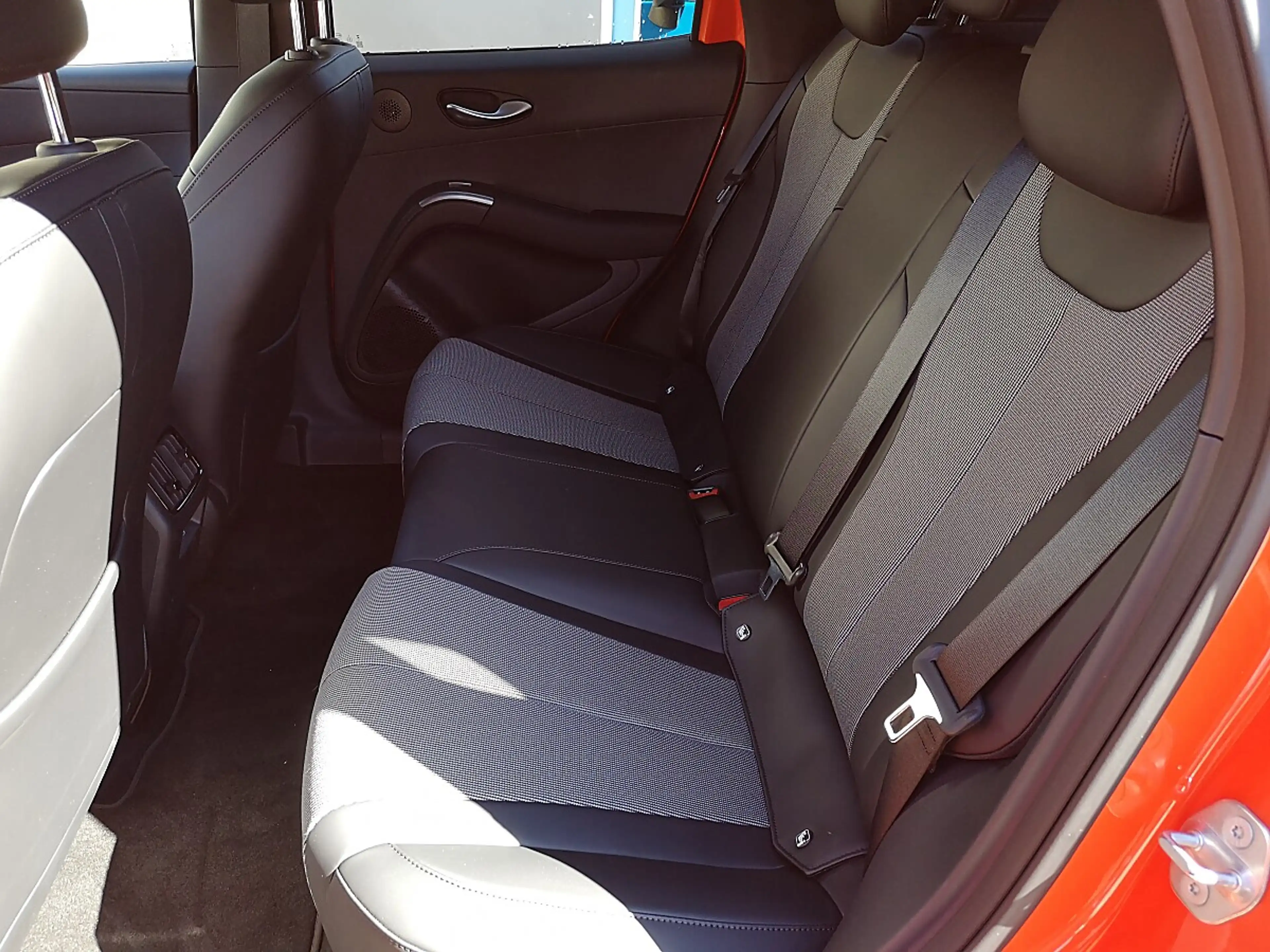 BYD Dolphin G DM-i PHEV 18,3kWh Comfort — photo 9