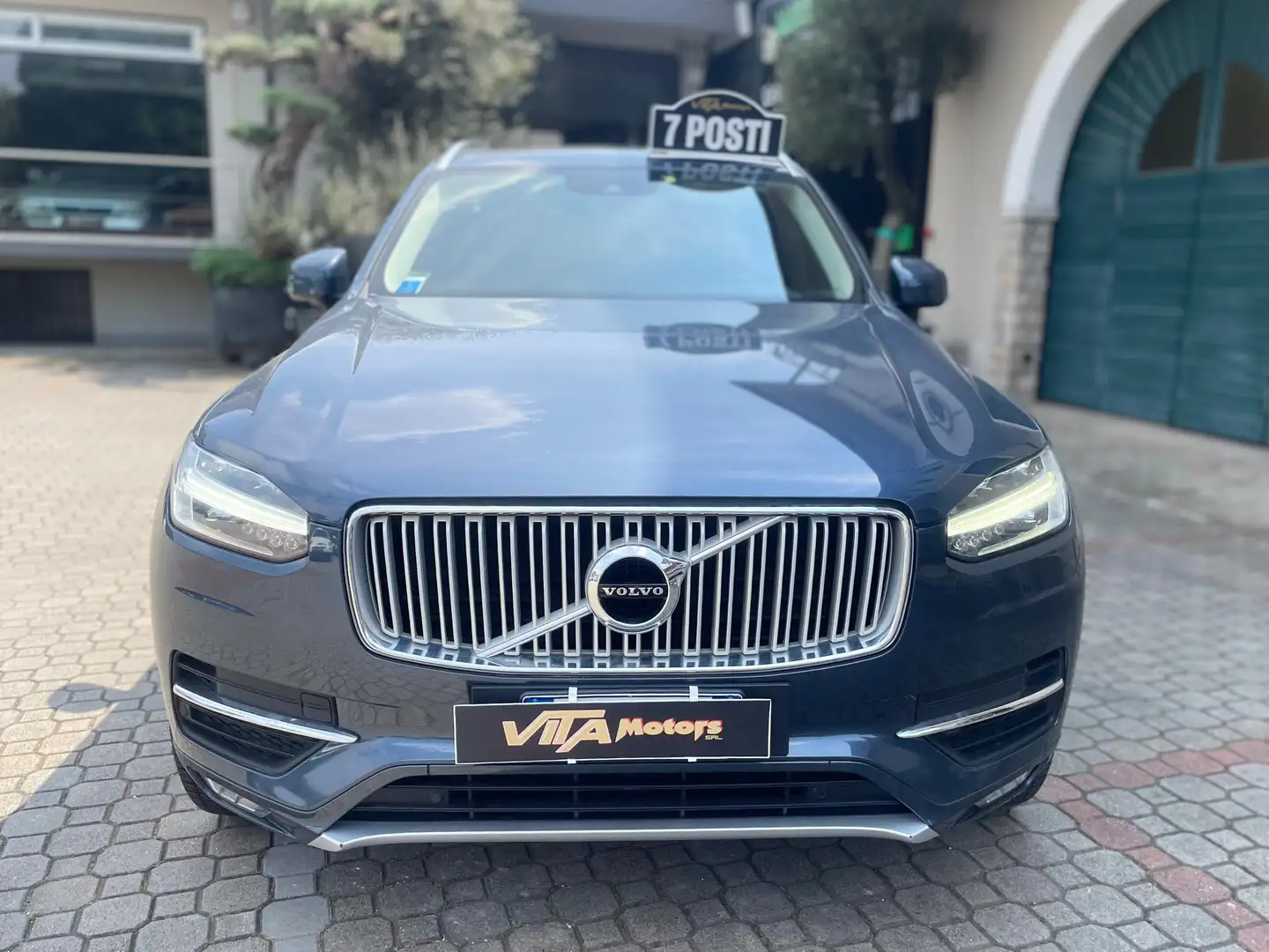 Volvo XC90 XC90 2.0 d5 Inscription awd Blau - 2