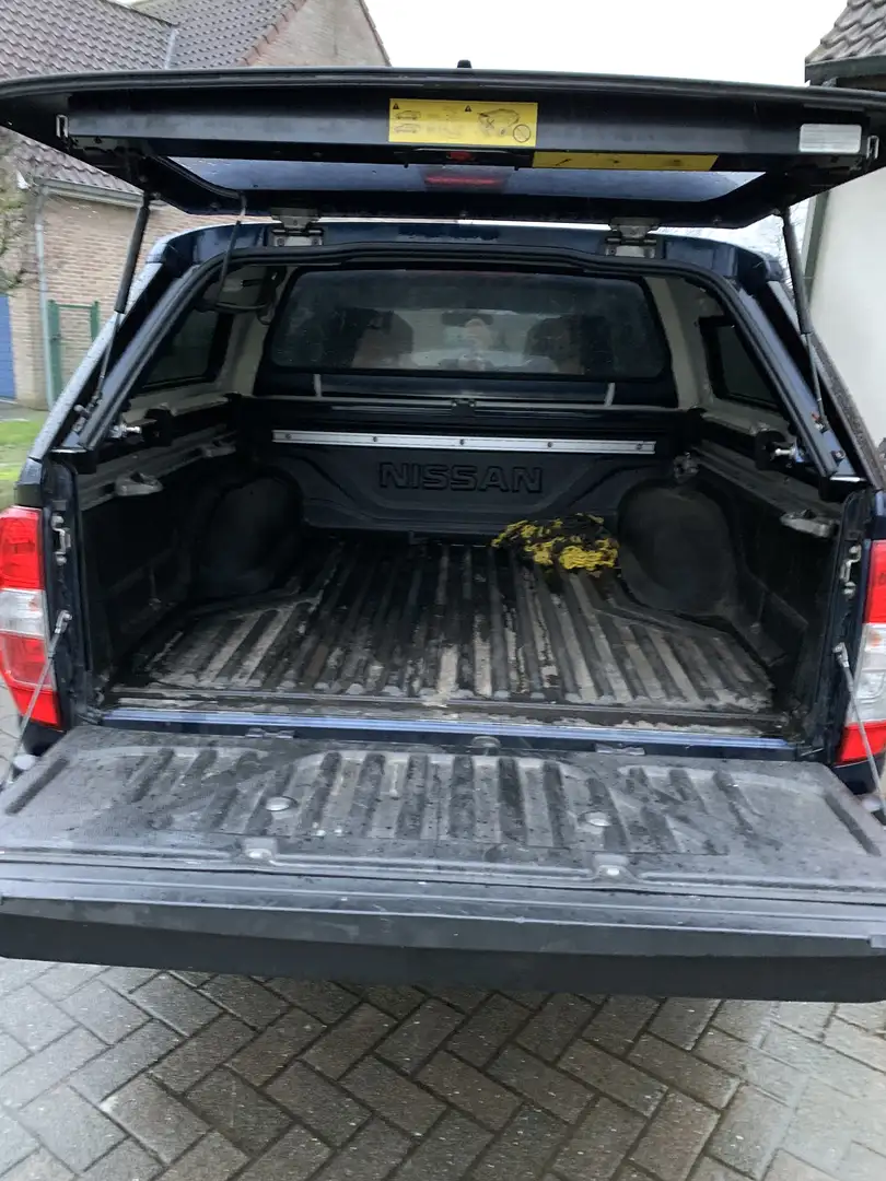 Nissan NP300 2.3 dCi 4WD Tekna Azul - 1