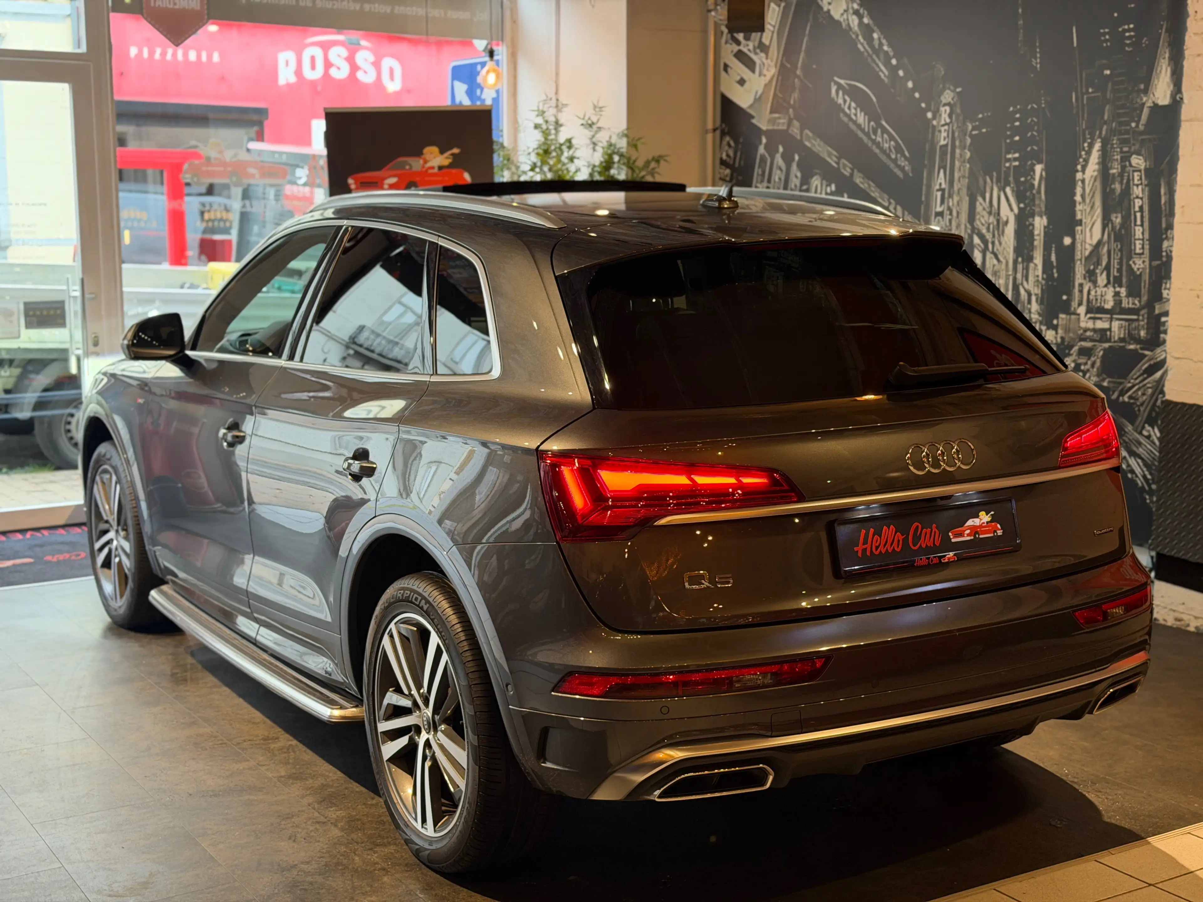 Audi Q5 TFSI * S LINE / CARBON PACK *  CAM 360 * PANO * GARANTIE — photo 5