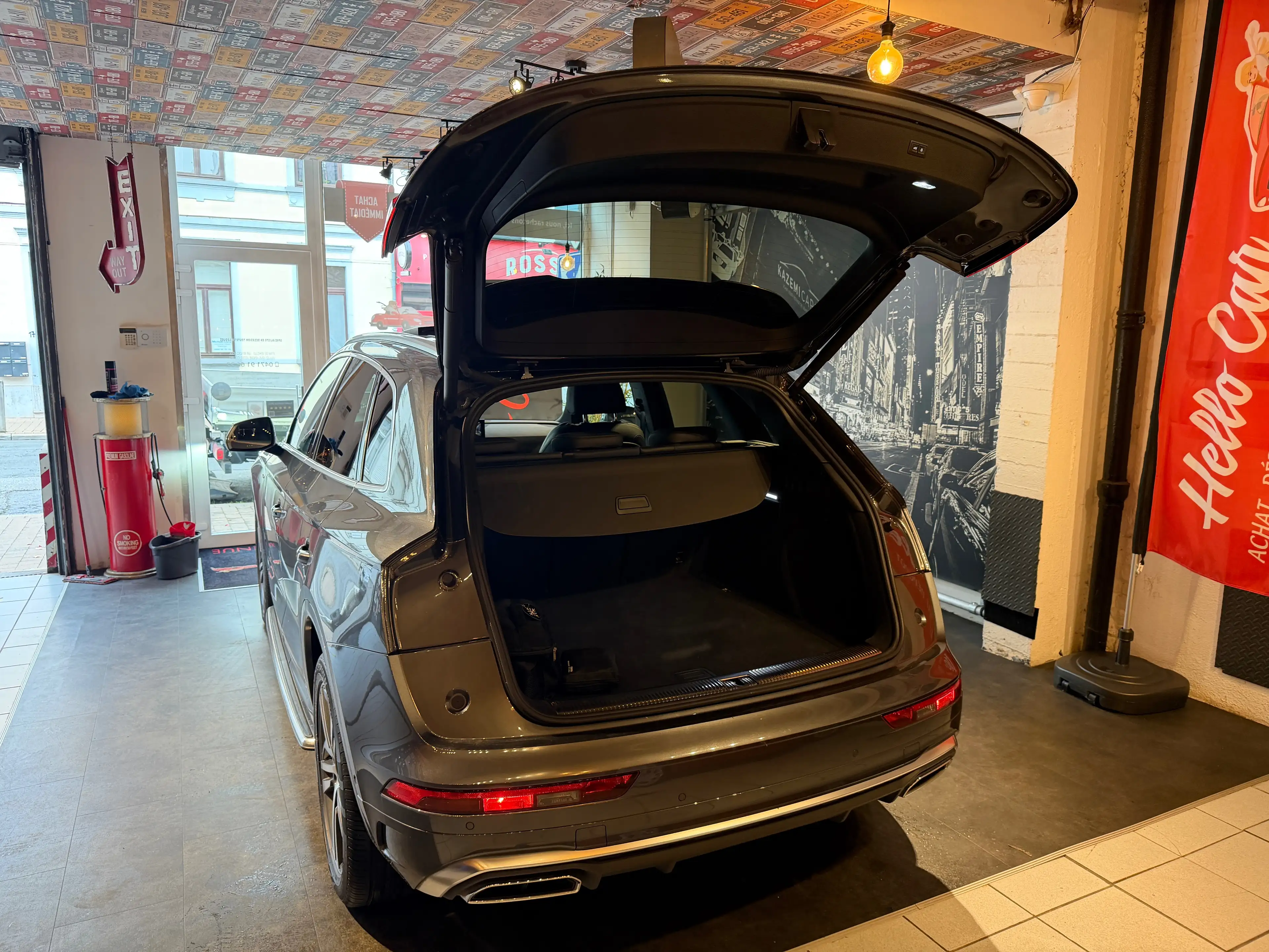 Audi Q5 TFSI * S LINE / CARBON PACK *  CAM 360 * PANO * GARANTIE — photo 11