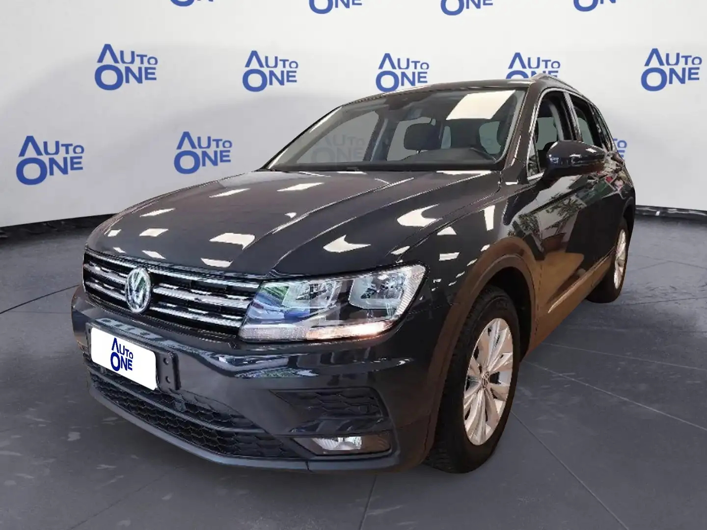 Volkswagen Tiguan 1.5 TSI 130Cv Business - autoone.it - 2k* Grigio - 1