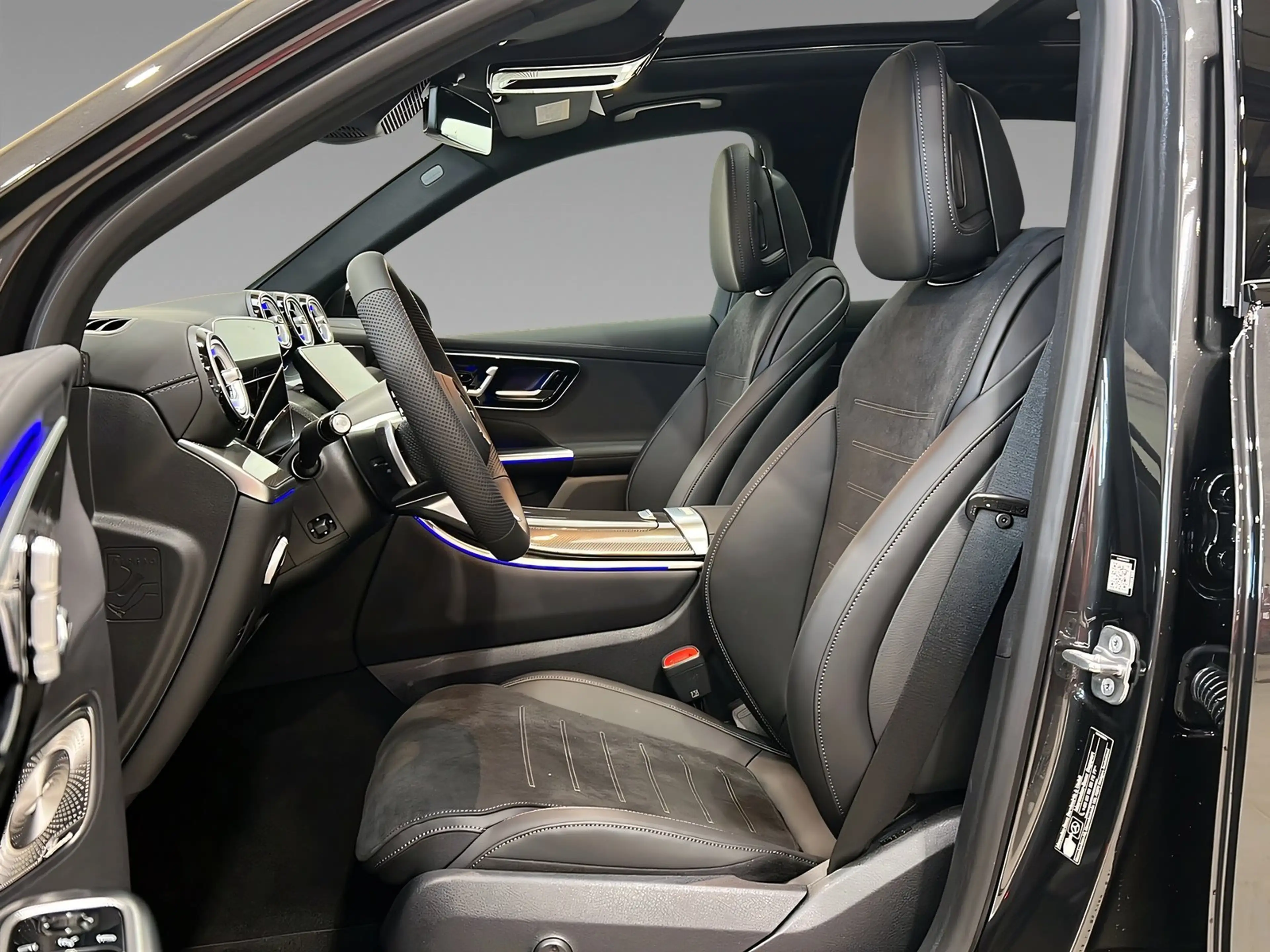 Mercedes-Benz GLC 450 d 4M AMG+DISTR+Burme+Memo+StHz+AHK+360° — photo 8