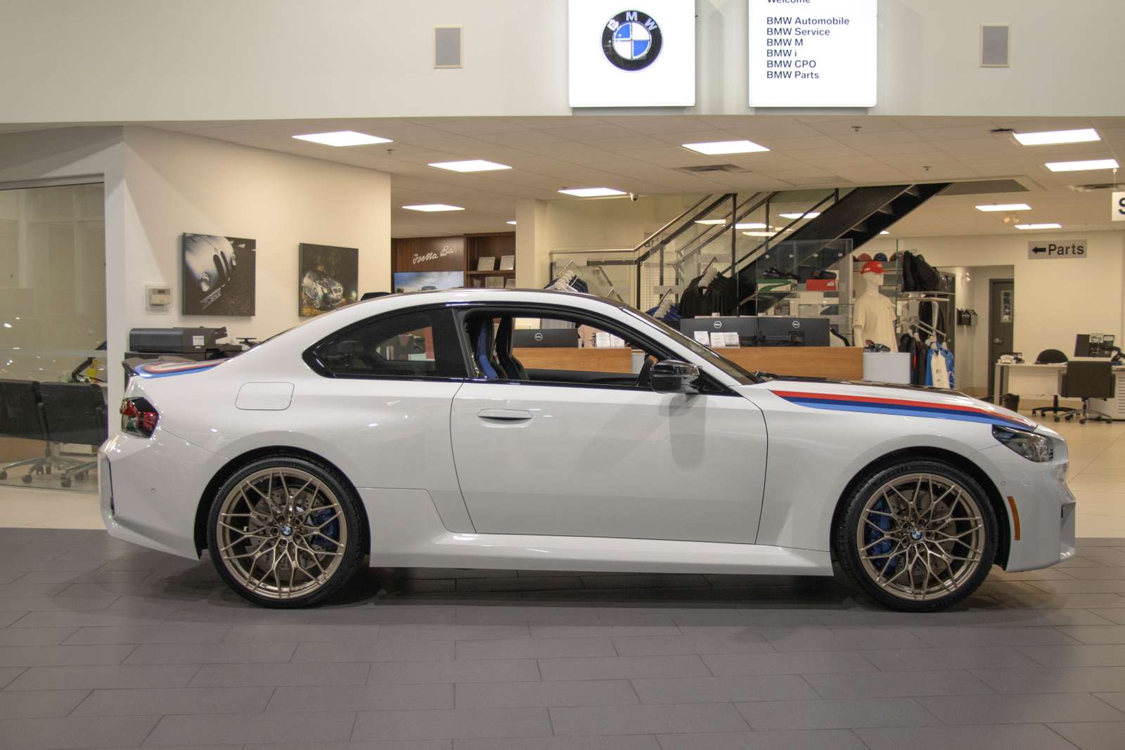 2027 BMW M2