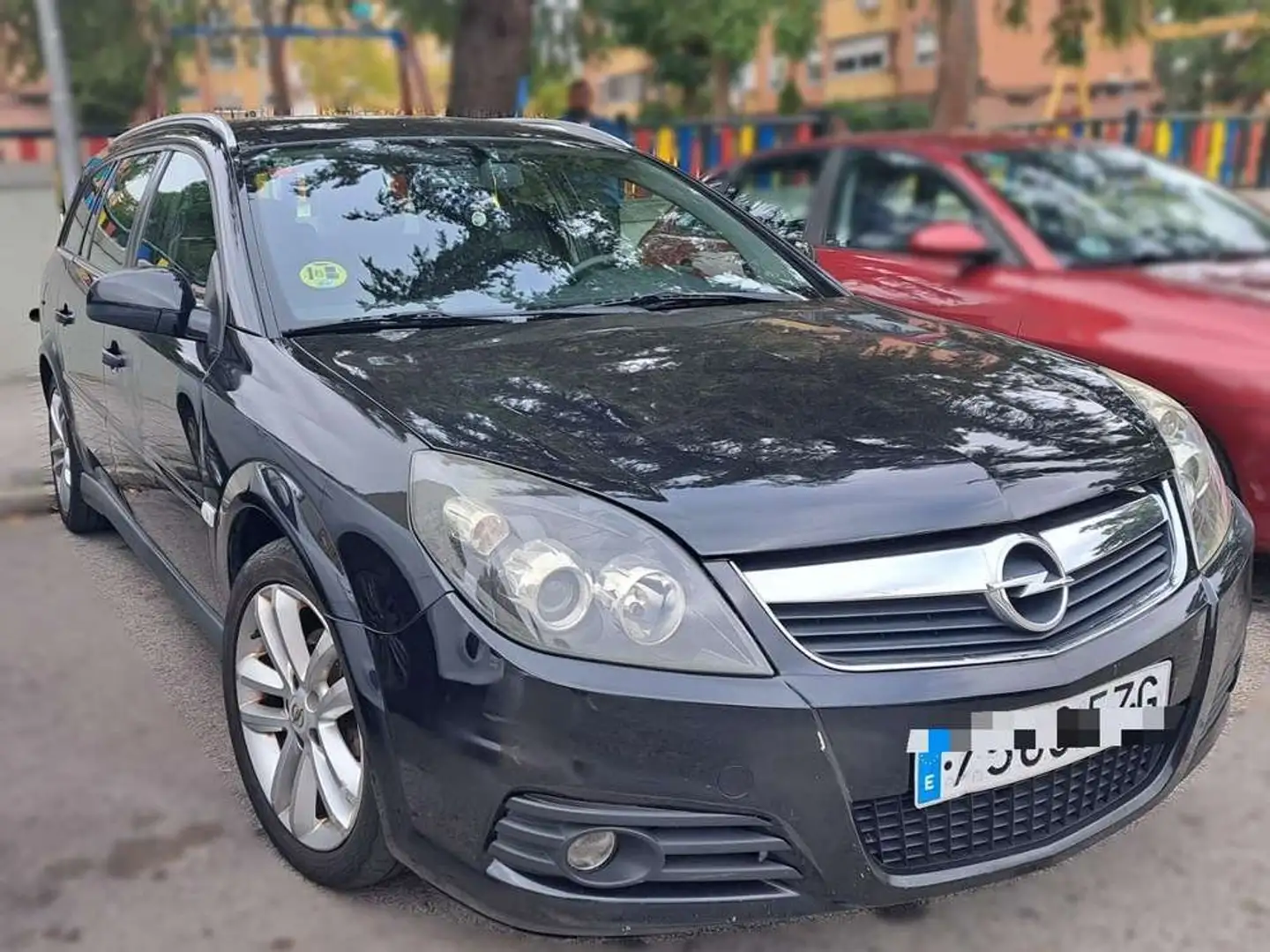 Opel Vectra 1.9CDTI 8v Elegance 120 Negro - 1