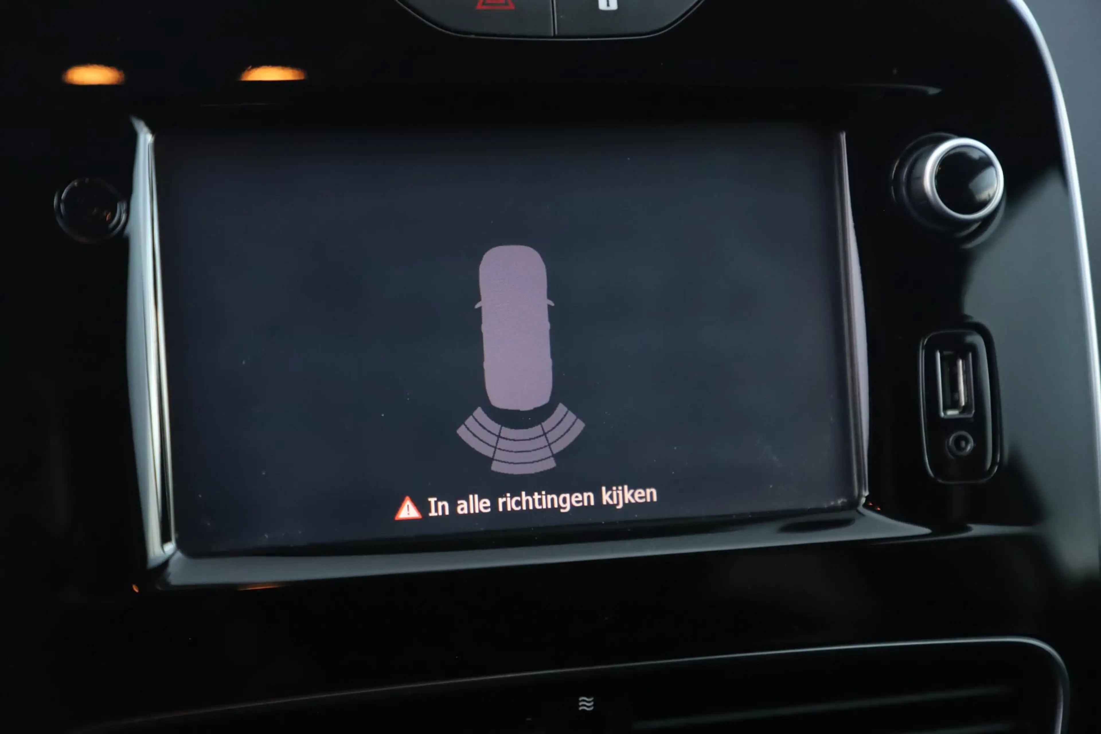 Renault Clio Estate 0.9 TCe Limited Navigatie Bluetooth Airco L — photo 18