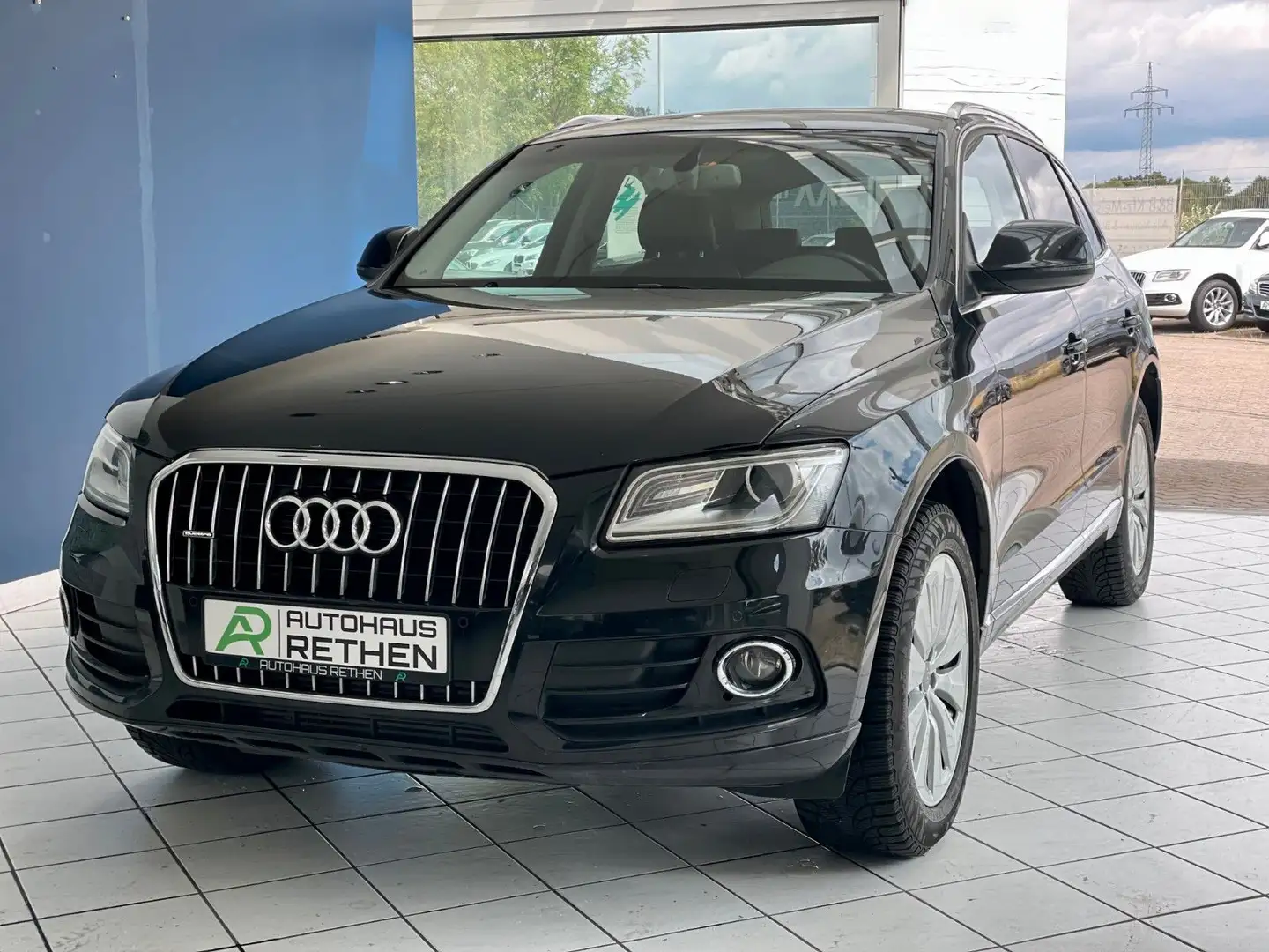 Audi Q5 2.0 TFSI  quattro *PDC*MEMORY-SITZE*SITZHZG.* Schwarz - 2