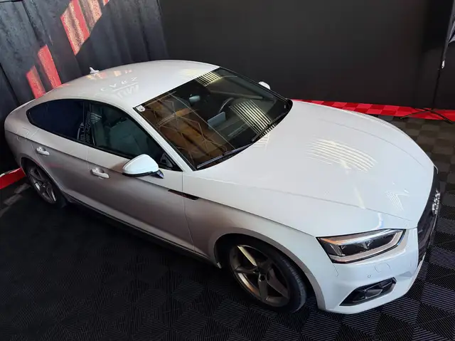 Audi A5 view 7