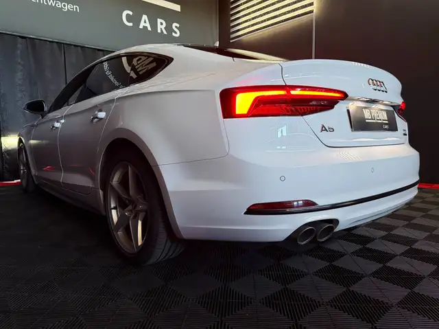 Audi A5 view 22