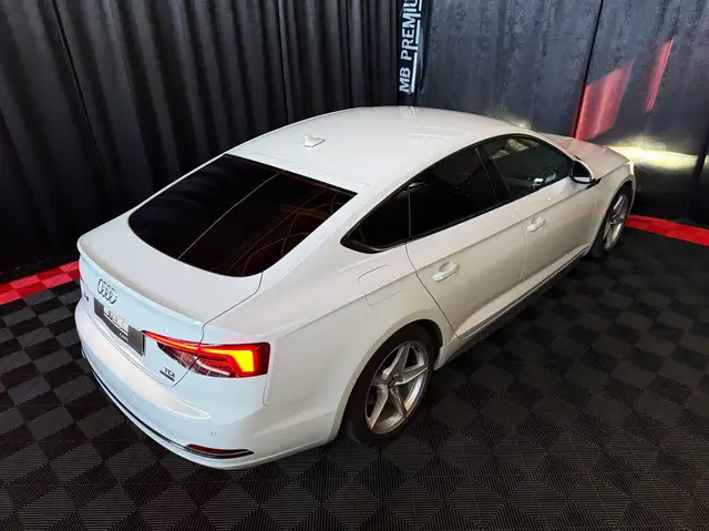Audi A5 view 13
