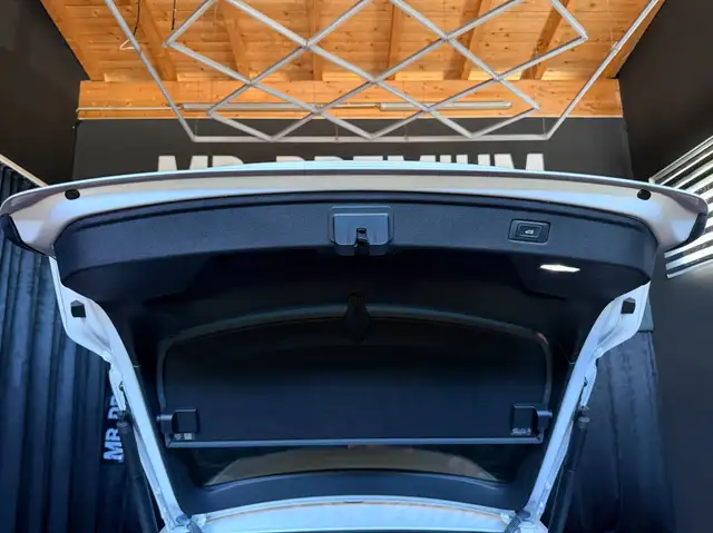 Audi A5 view 25