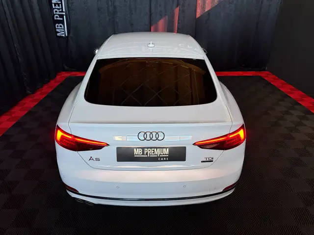 Audi A5 view 16