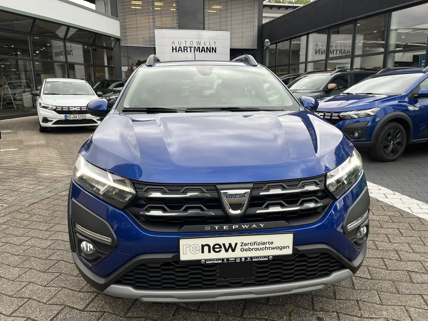 Dacia Sandero Stepway Comfort TCe 100 ECO-G Blau - 1