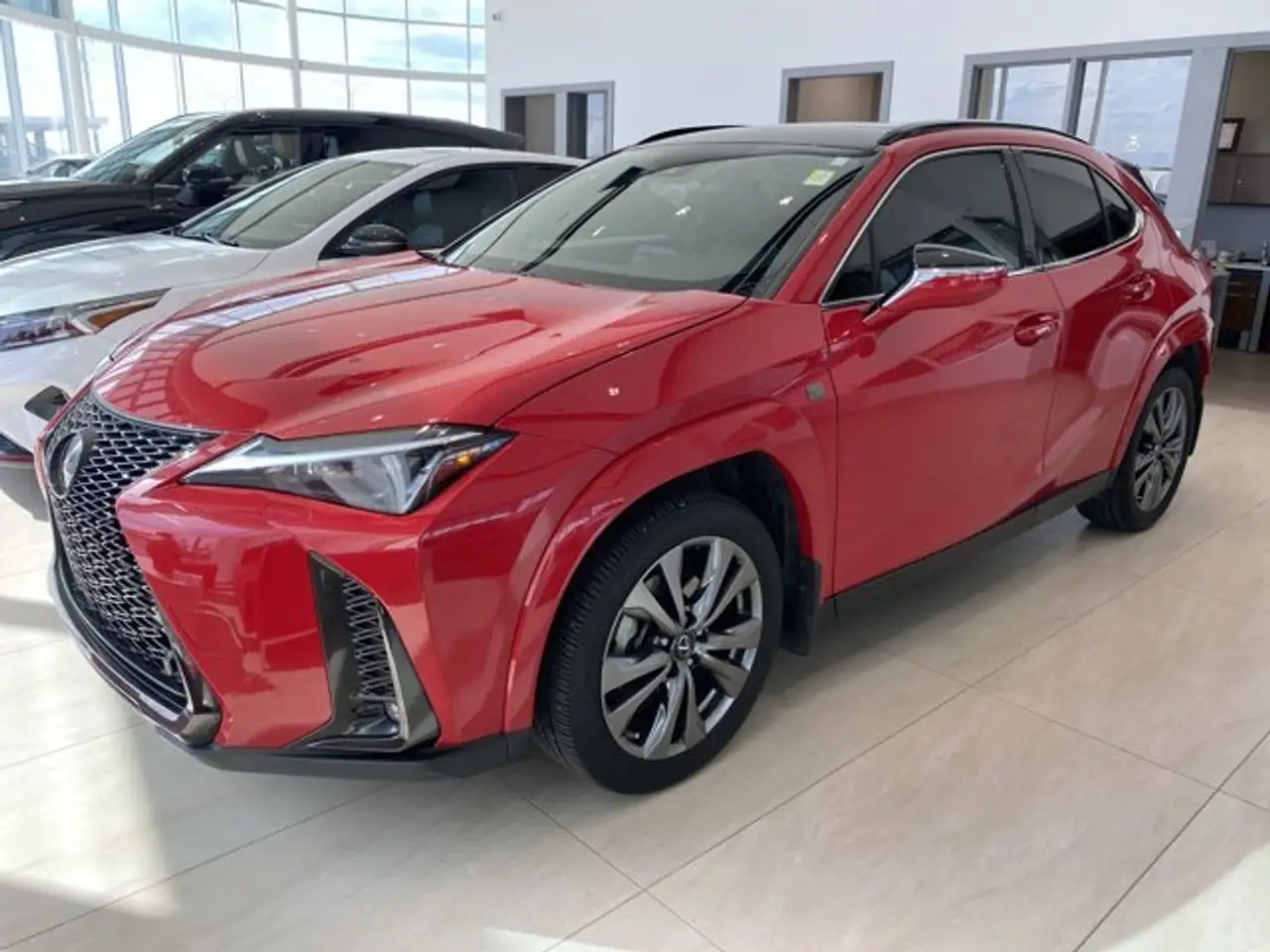 Lexus UX снимка Lexus UX