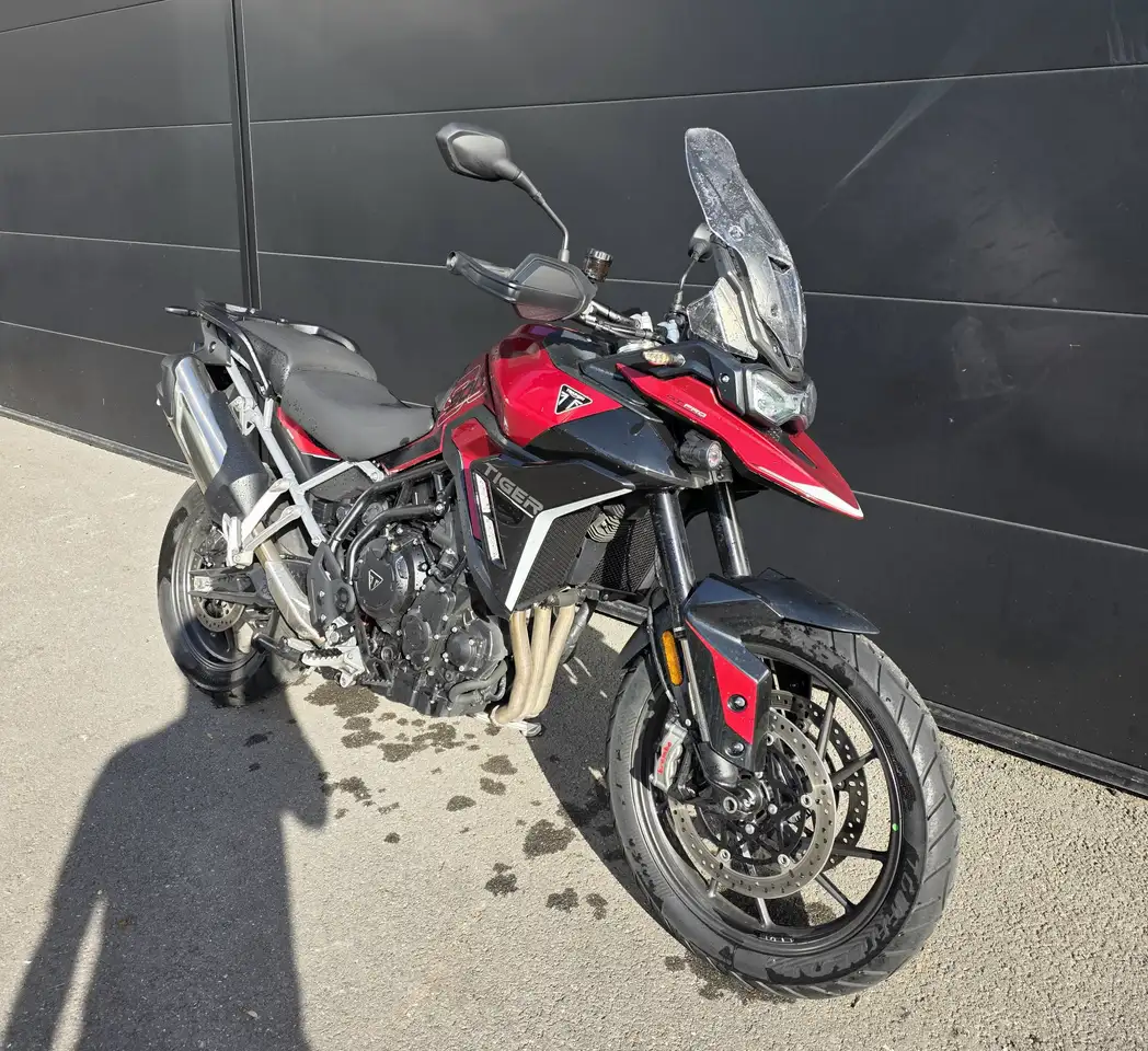 Triumph Tiger 900