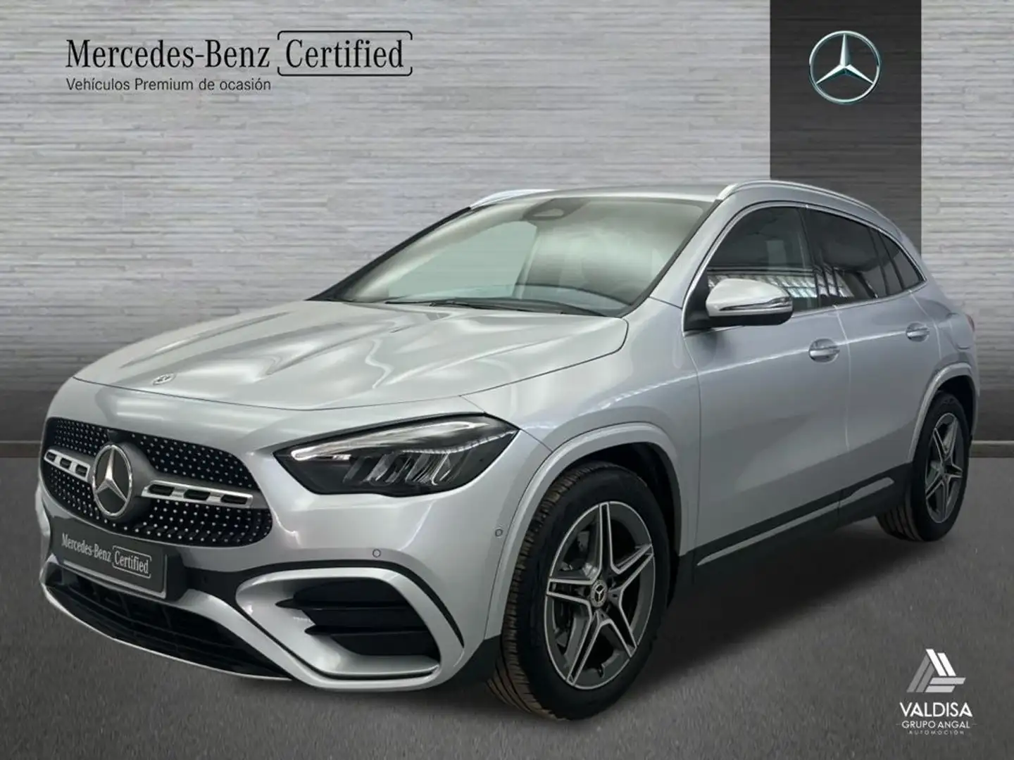Mercedes-Benz GLA 200 D - 1