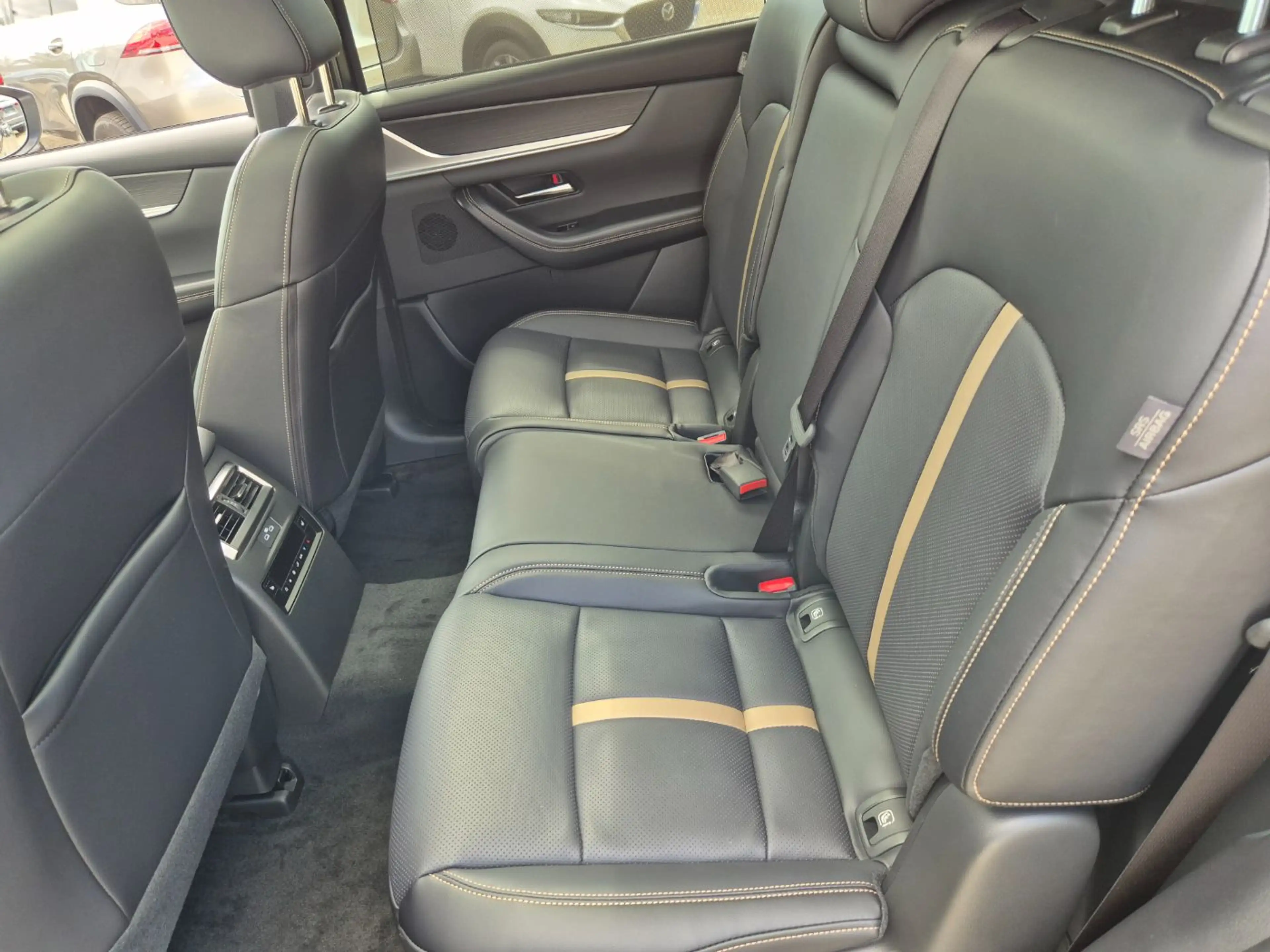 Mazda CX-80 3.3L D254PS 8AT AWD Homura Plus Blop AUT — photo 12