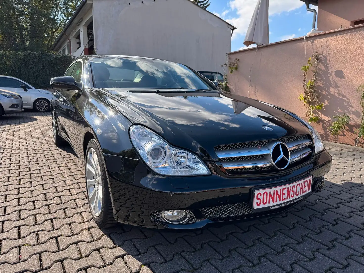 Mercedes-Benz CLS 280 /300*1.HAND*TÜV*SCHIEBEDACH*TOP* Schwarz - 2