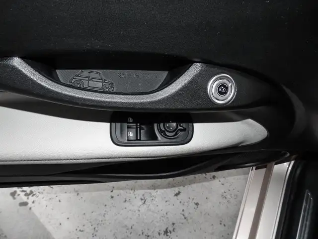Fiat 500e view 14