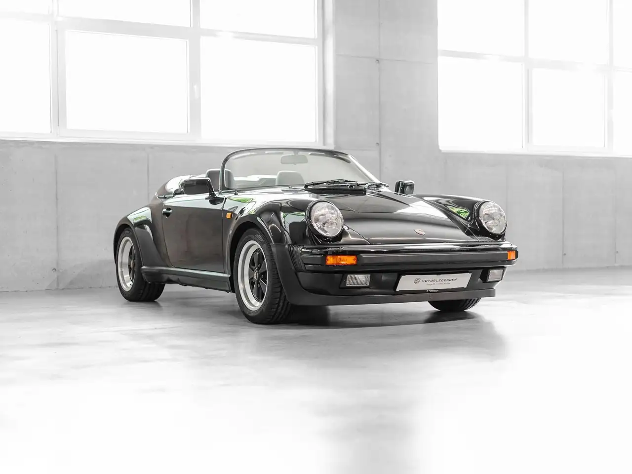 Porsche 911 3.2 Speedster 15.100 km Originallack CH-Fzg, foto 7