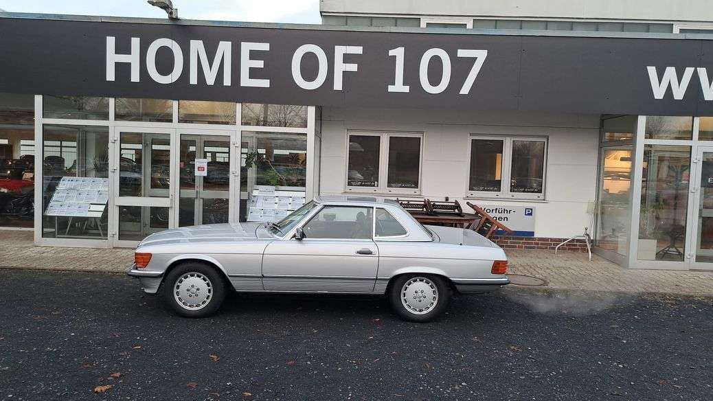 Second hand Mercedes Benz Sl-Class 420