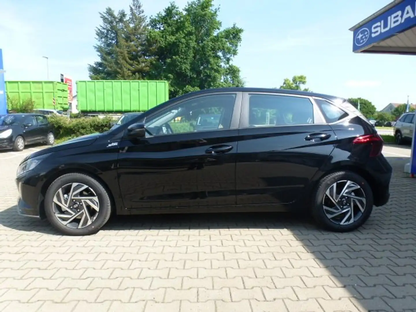 Hyundai i20 1.0 T-GDI Trend Zwart - 2