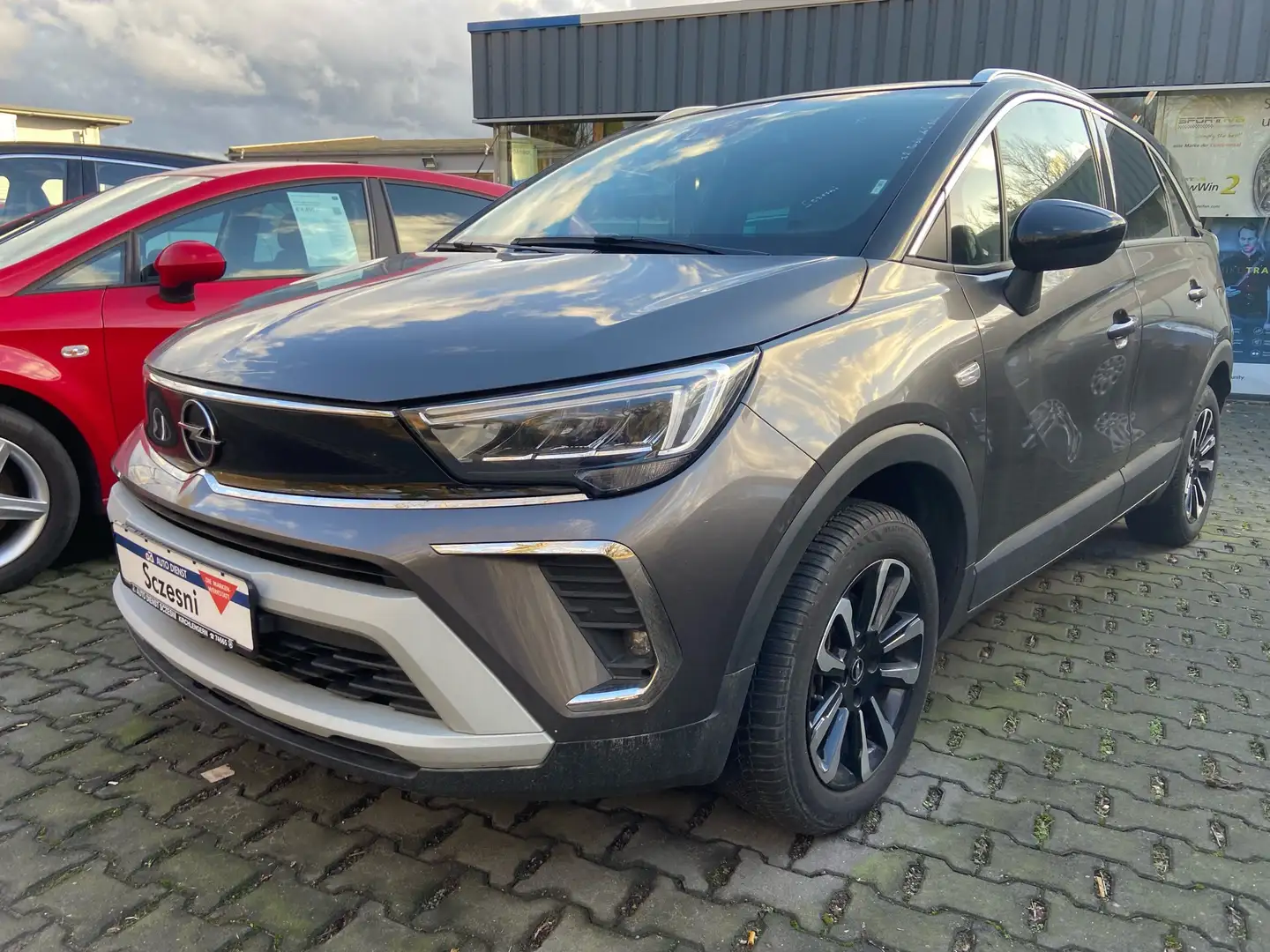 Opel Crossland X Elegance * Automatik + Sitz u. LR-Heizung Grau - 1