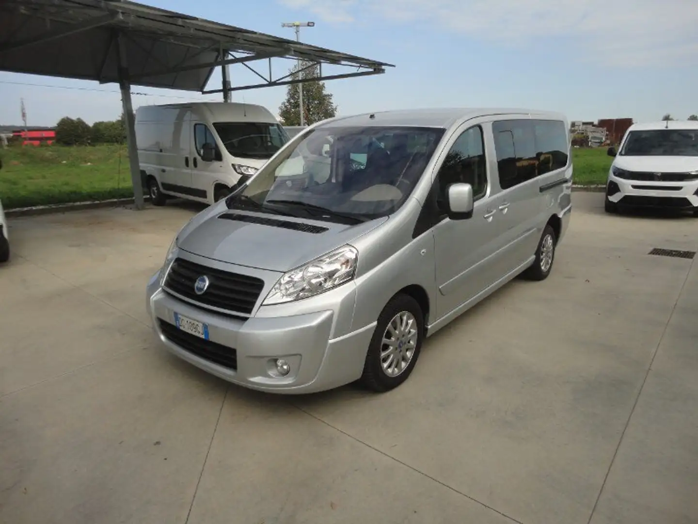 Fiat Scudo Scudo 2.0 MJT/136 DPF PL Combi 8 posti (M1) Argento - 2