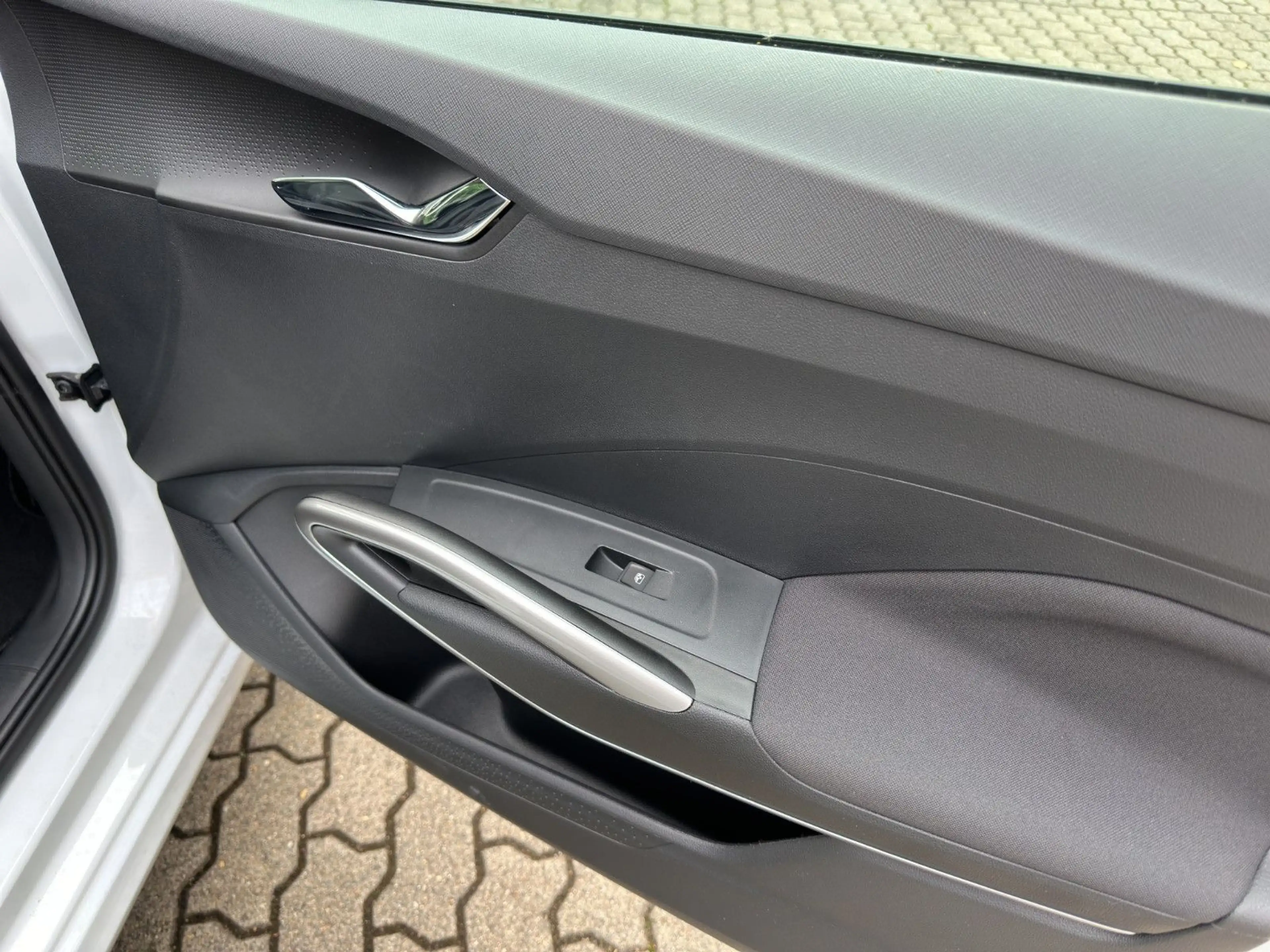 Skoda Fabia FABIA SELECTION 1.0 TSI/LM-FELGEN/5-JAH-GARANTIE — photo 18