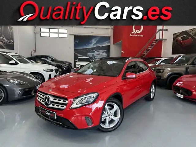 Mercedes-Benz GLA 180 7G-DCT