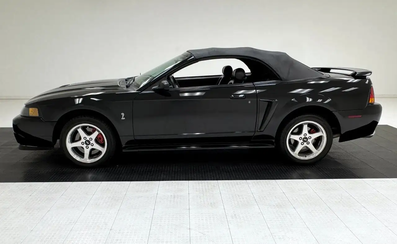 Ford Mustang Cobra Convertible, foto 3