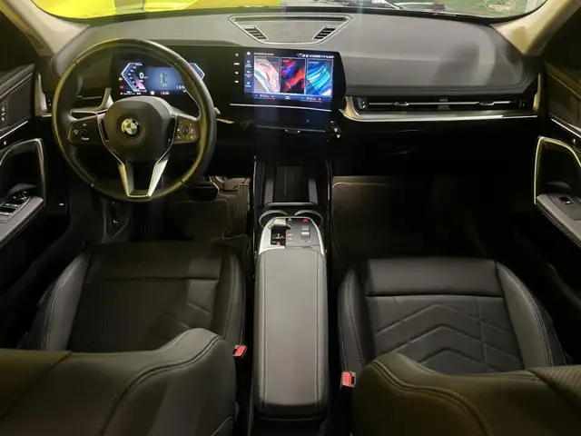 BMW X1 view 3