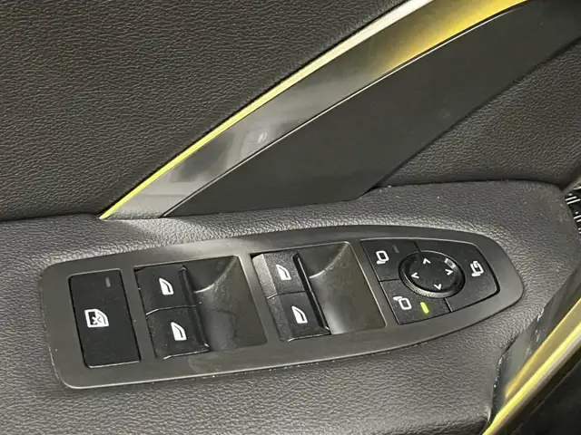 BMW X1 view 16