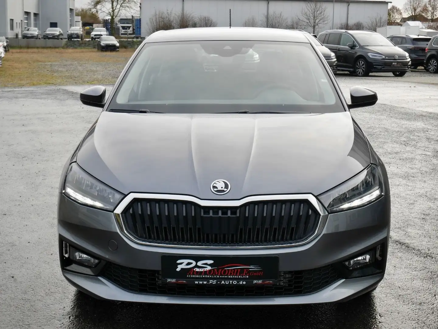 Skoda Fabia 1.0l TSI DSG Selection+LED+Kamera+App Grijs - 2