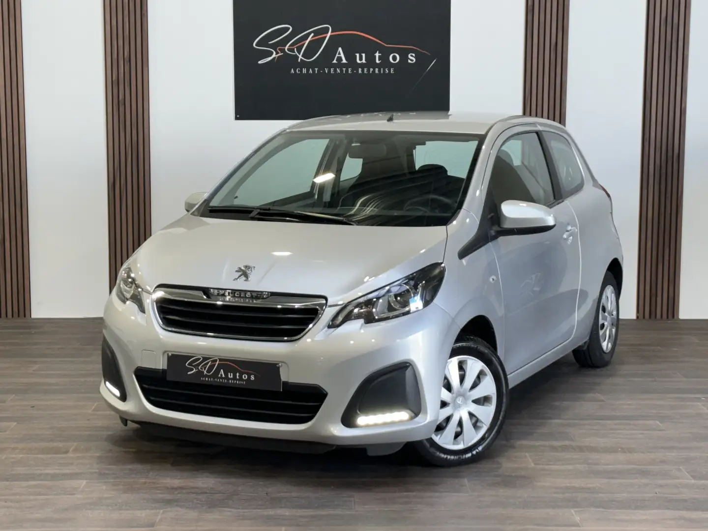 Peugeot 108 1.0VTi * BOITE AUTOMATIQUE * 1ER PROP * GARANTIE Grijs - 1