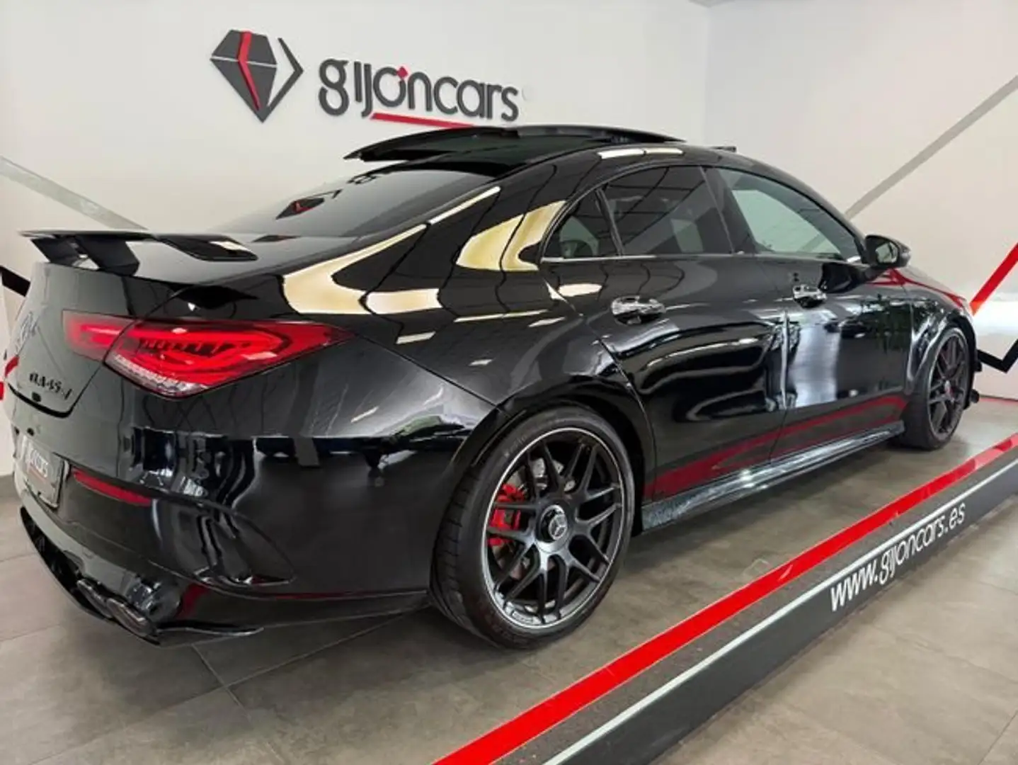 Mercedes-Benz CLA 45 AMG Mercedes-AMG S 4MATIC+ Negro - 2