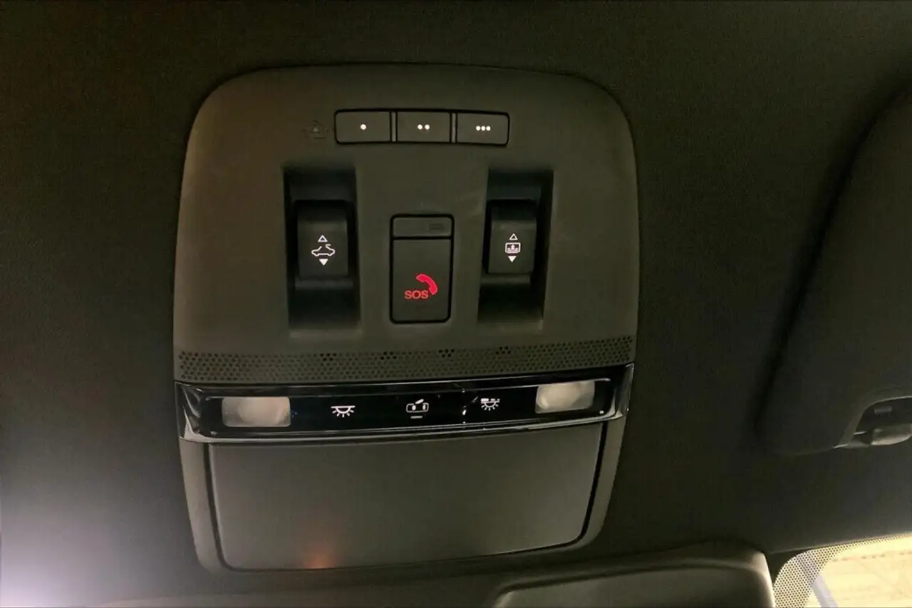 Nissan Armada снимка Nissan Armada