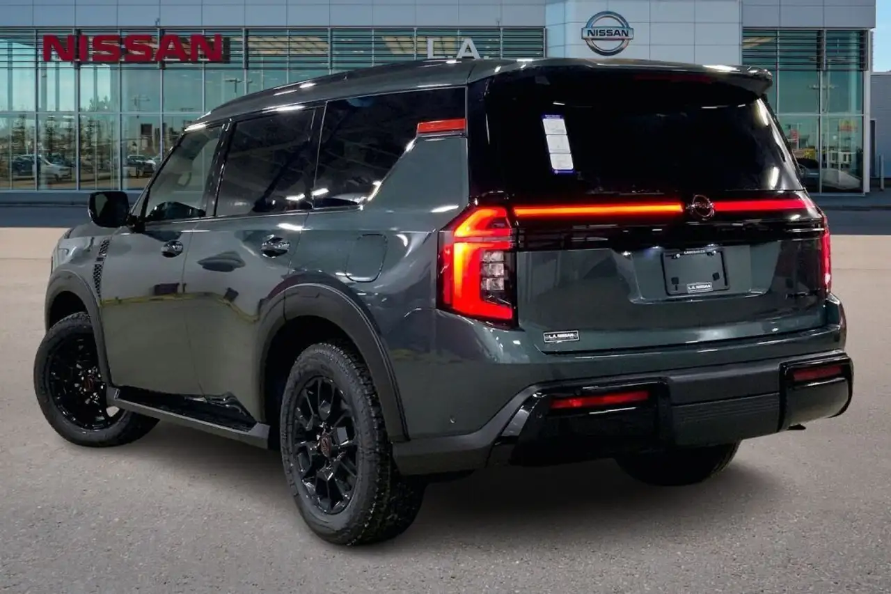 Nissan Armada снимка Nissan Armada