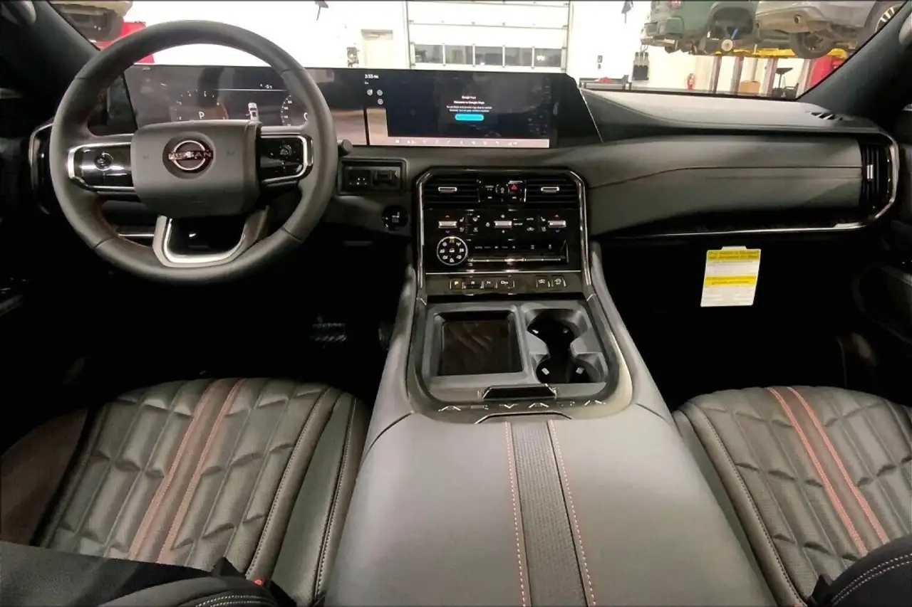 Nissan Armada снимка Nissan Armada