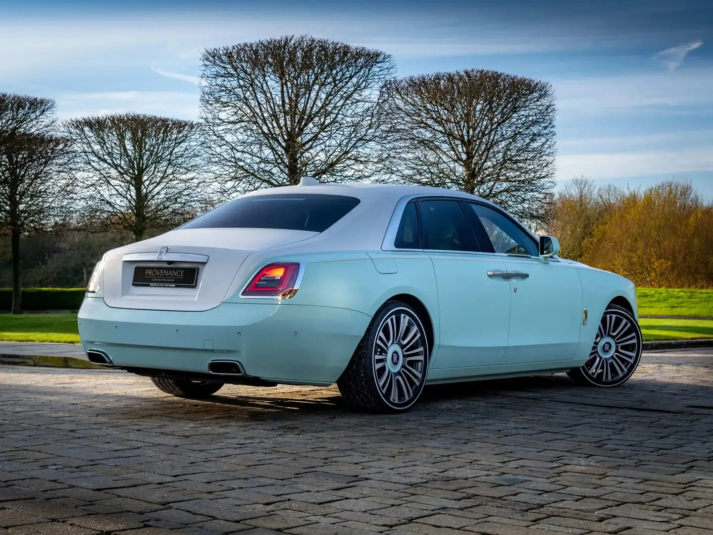 Rolls-Royce Ghost *PROVENANCE* - 2