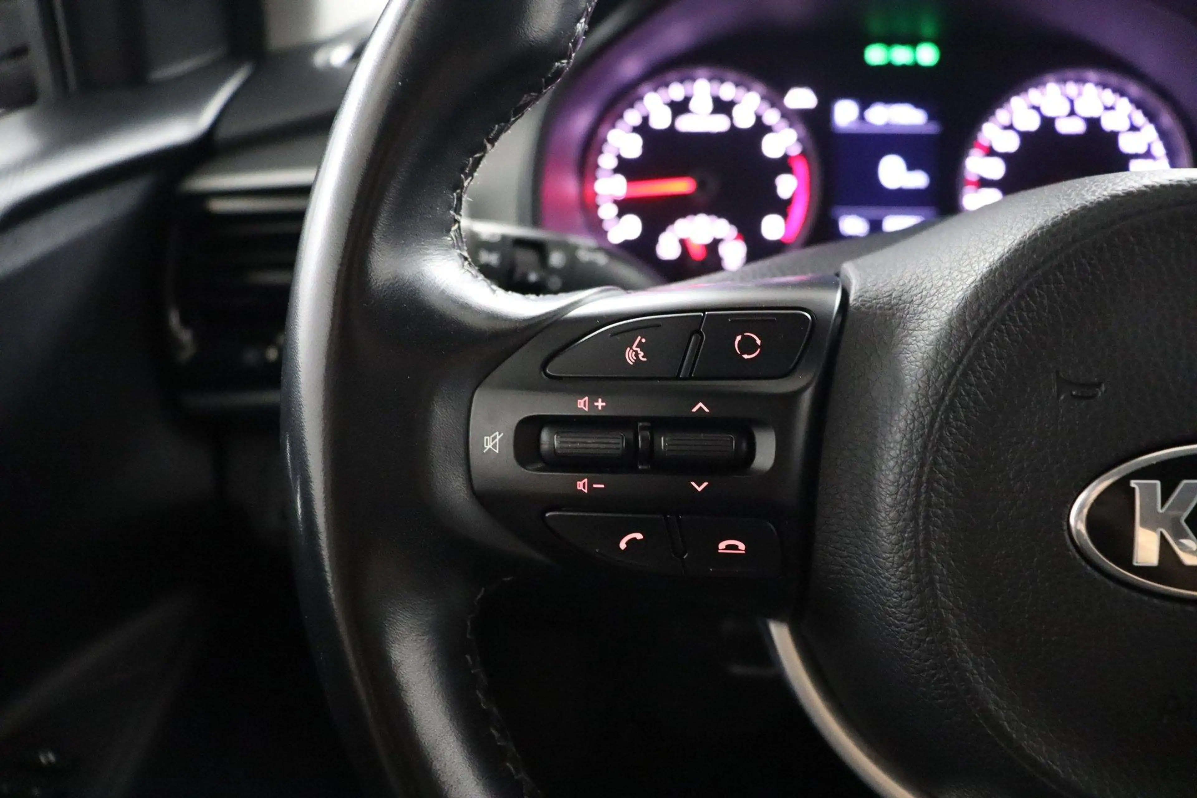 Kia Stonic 1.0 T-GDi DynamicLine |NAP|Automaat|Camera|Stoelve — photo 16