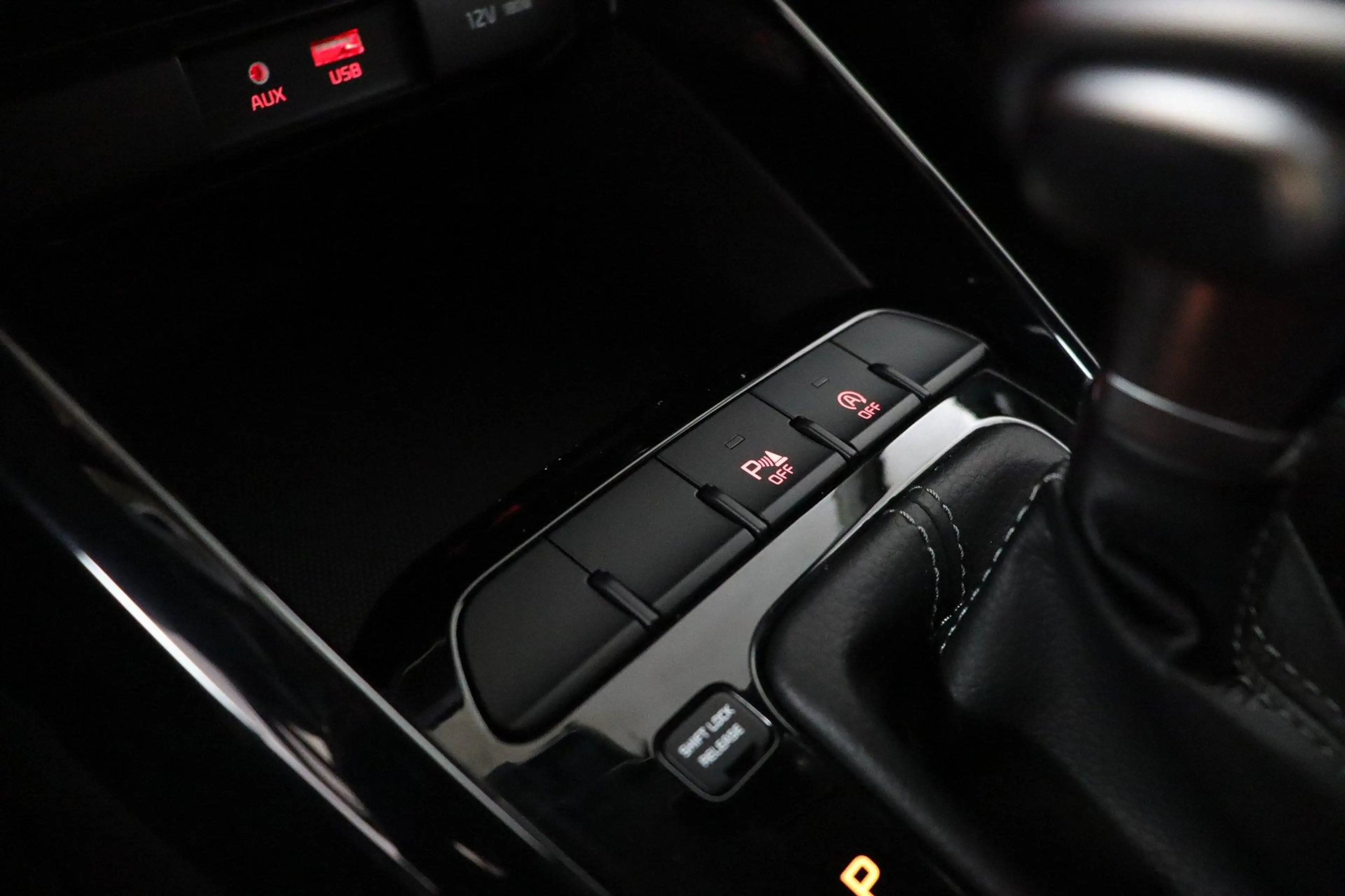 Kia Stonic 1.0 T-GDi DynamicLine |NAP|Automaat|Camera|Stoelve — photo 39