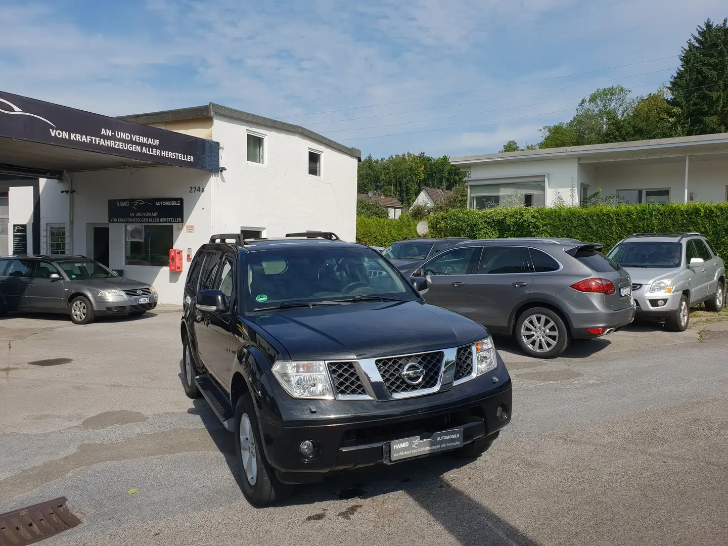 Nissan Pathfinder 2.5 dCi AUTOMATIK LEDER NAVI XENON AHK BOSE 7S. Noir - 1