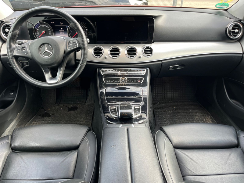Mercedes-Benz E 350 d T Avantgarde — photo 7
