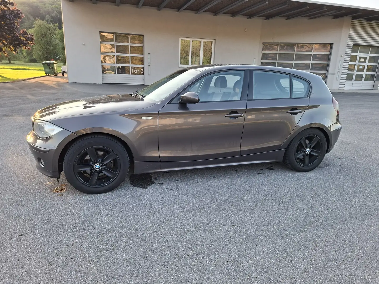 BMW 118 118d Österreich-Paket - 2