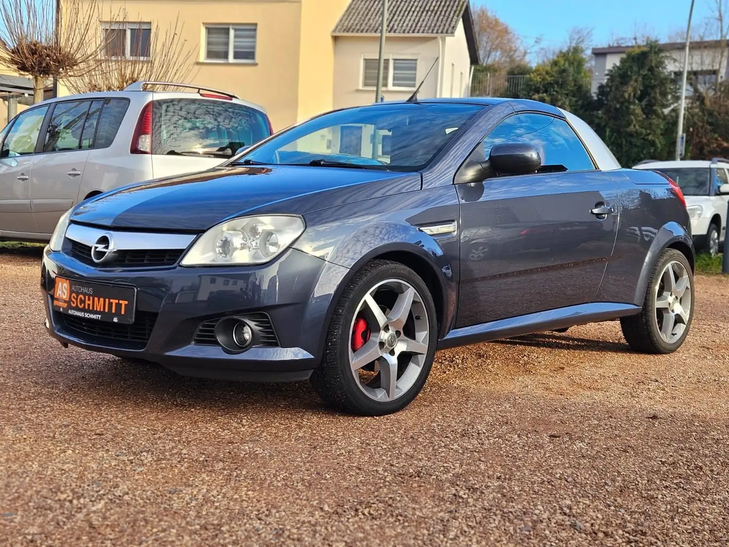 Opel Tigra 1.8 TÜV+GARANTIE+Kupplung NEU Zwart - 1